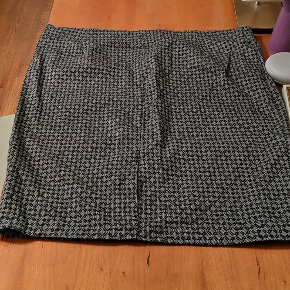 Classic Geometric Black and Gray Women's Skirt